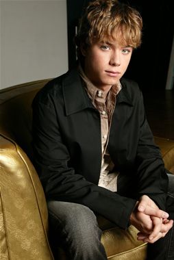 Jeremy Sumpter (8).jpg